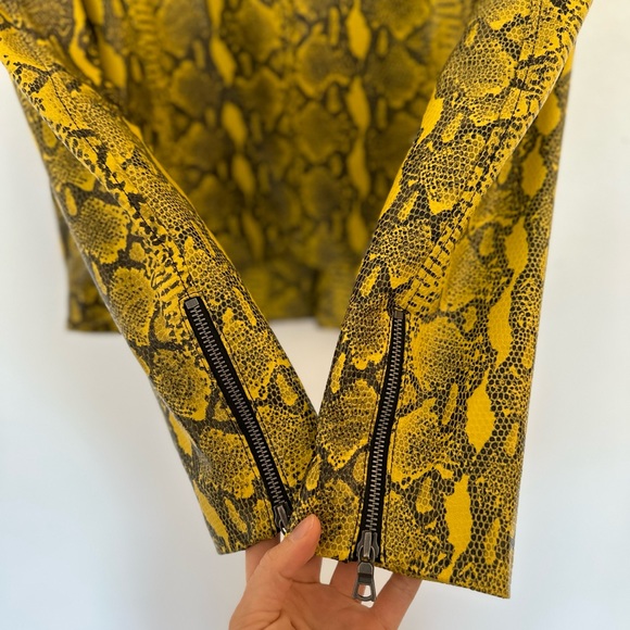 Alice & Olivia - Yellow Leather Snakeskin Jacket - Picture 7 of 16